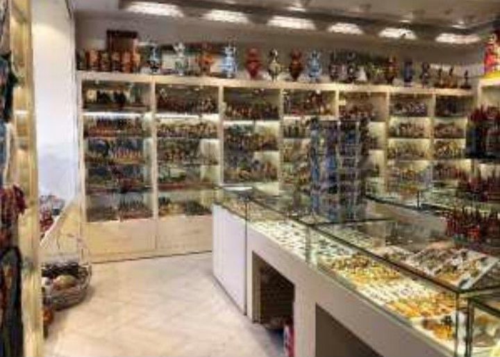 Торговое помещение, 588.6 м²