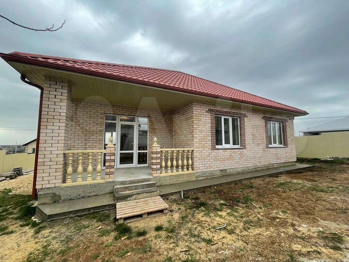 Дом 160 м² на участке 6 сот.