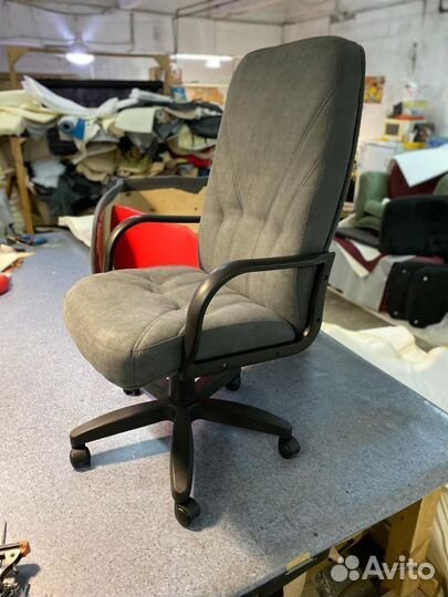 Компьютерное кресло