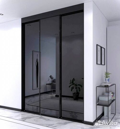 Раздвижная перегородка с матовым стеклом