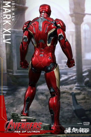 Hot Toys MMS300-D11 - Iron Man mark 45