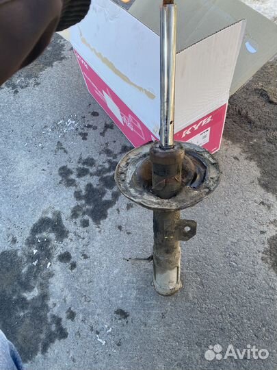 Амортизаторы Camry 50