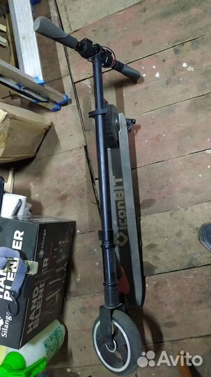 Электросамокат Iconbit Kick Scooter C65