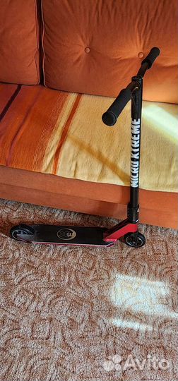 Трюковой самокат Micro Xtreme