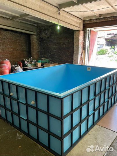 Пластиковый бассейн в металлокаркасе