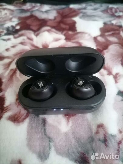 Наушники jbl tune 100 tws