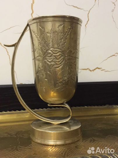 Парные вазы, парные кубки