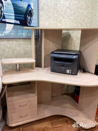 Продам компьютерный стол