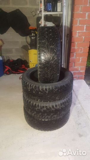 Hankook Winter I'Pike W409 215/50 R17 91T