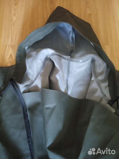 Гидрокостюм