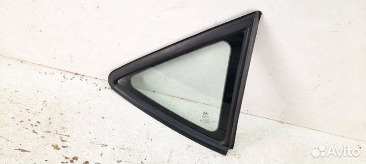 Стекло в крыло заднее правое Kia Ceed 1 2007-2012