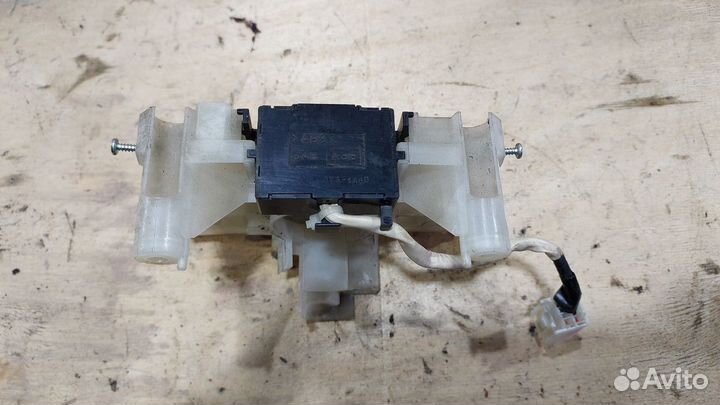 Соединитель подрулевых переключателей Mazda 6 GG