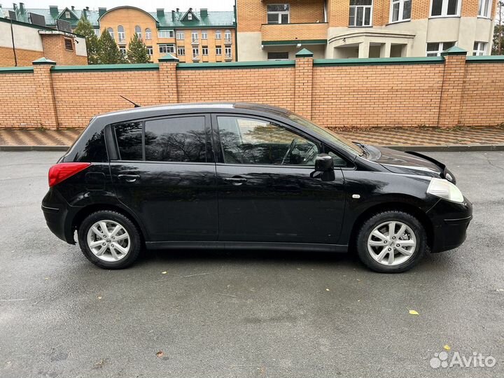 Nissan Tiida 1.6 AT, 2008, 235 000 км