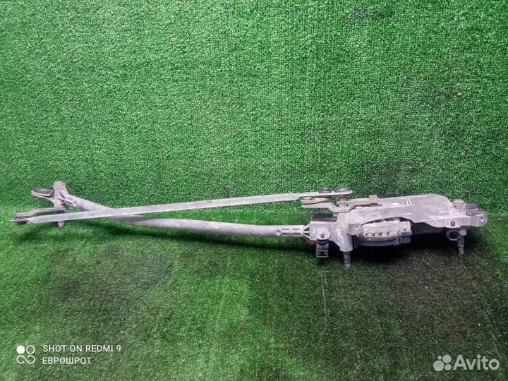 Моторчик стеклоочистителя передний Volkswagen Tou