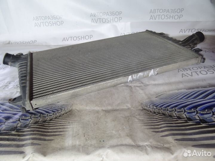 Интеркулер Audi A6 C5 1997-2004