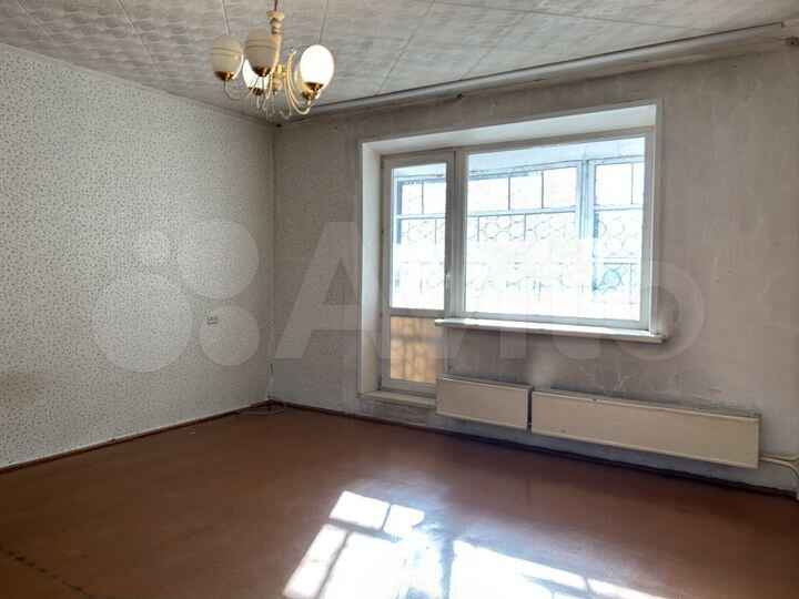 2-к. квартира, 51 м², 1/9 эт.