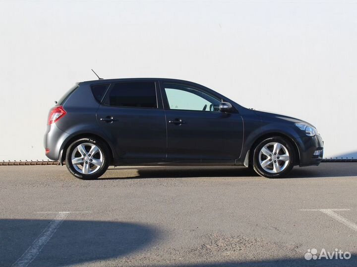 Kia Ceed 1.6 МТ, 2012, 153 150 км