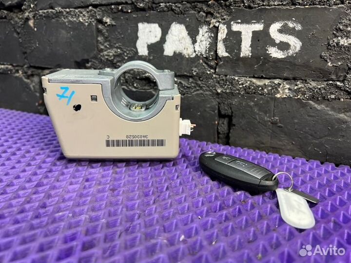 Замок зажигания Nissan Note E12-089286 HR12DDR