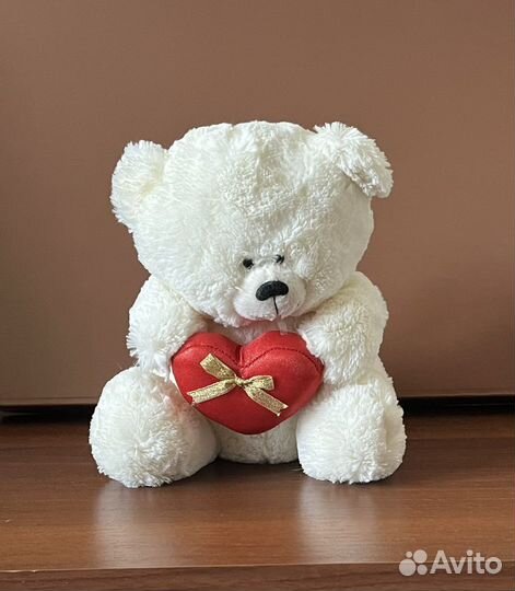 Мягкие игрушки новые: слон Eliot и белый мишка