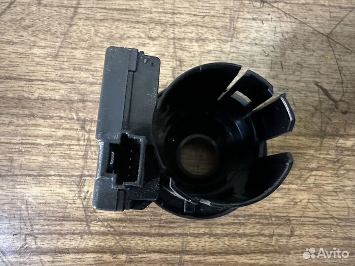 Замок зажигания Renault logan 2