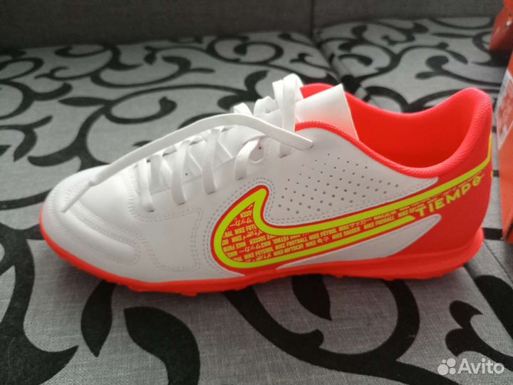 Футзалки nike