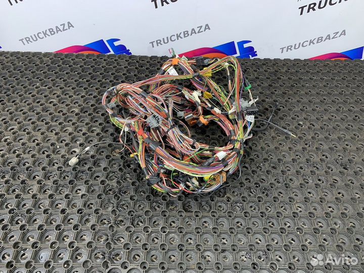 7422482423 Проводка кабины Renault T