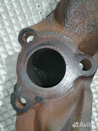 Коллектор выпускной правый Toyota lc 200 1vdftv