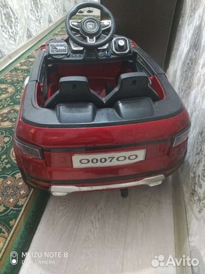 Детский электромобиль