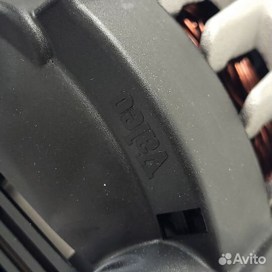 Генератор valeo VW Polo, Golf, Passat B6, Jetta, S