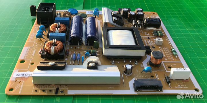 BN44-00700A L32S1 EDY