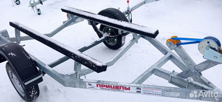 Прицеп под лодку 4,5 метра 