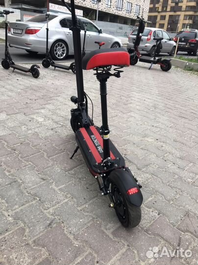 Электросамокат М4 PRO