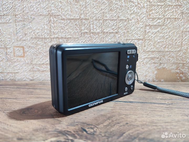 Компактный фотоаппарат Olympus VG-110