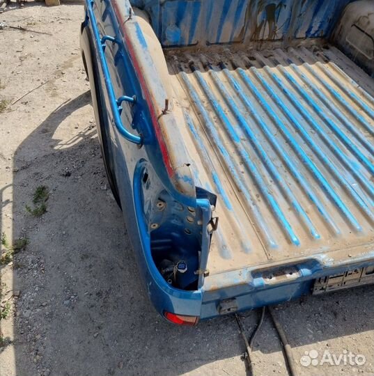 Задняя часть кузова Mitsubishi L200