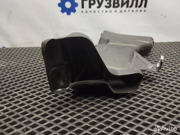 Воздуховод Volvo FH4 84031358