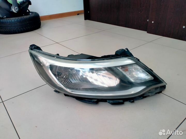 Фары на Kia Rio