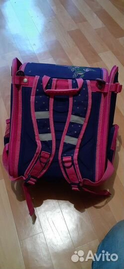 Школьный рюкзак