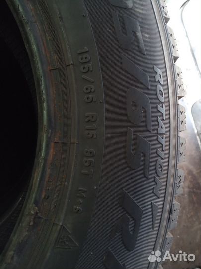 Pirelli Ice Zero 195/65 R15 95