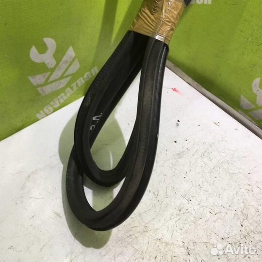 Уплотнитель двери Митсубиси Галант 8