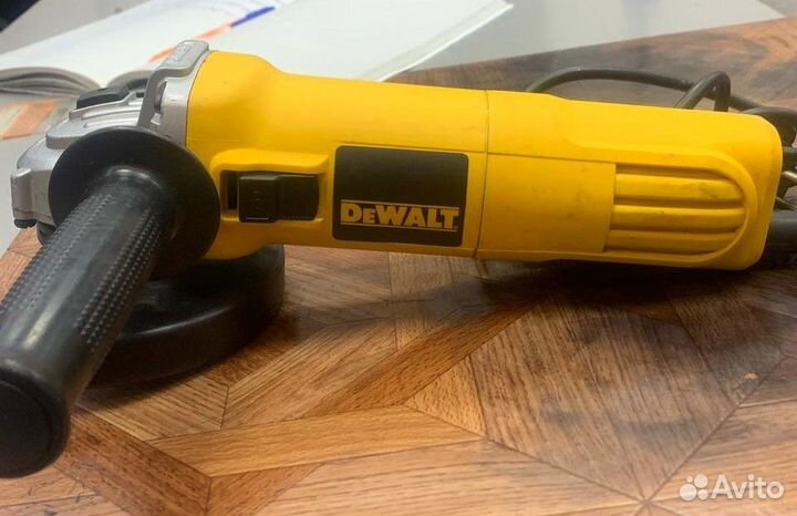 Угловая шлифмашина dewalt DWE4117