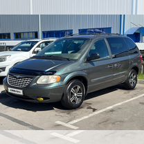 Chrysler Voyager 2.4 AT, 2002, 198 000 км, с пробегом, цена 525 000 руб.