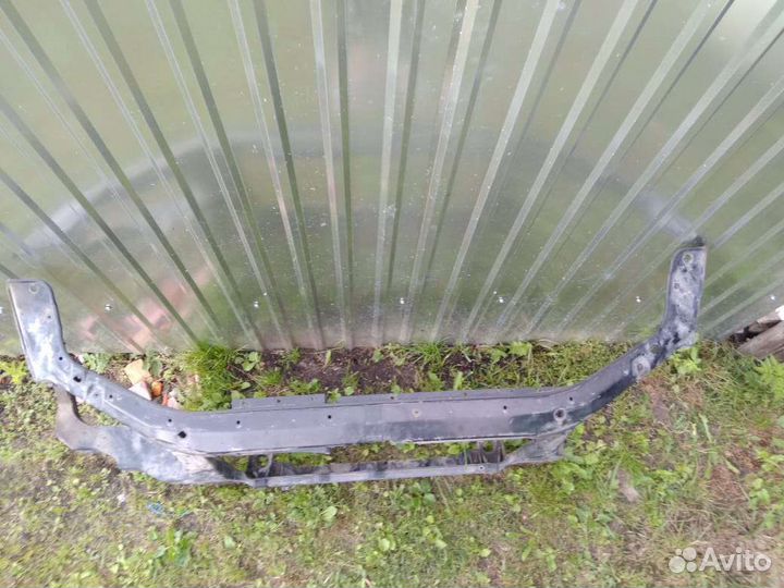 Телевизор хундай гранд старекс