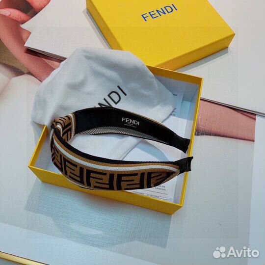 Ободок Fendi коричневый