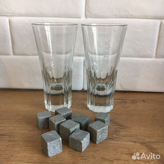 Стаканы Метакса и камни для виски