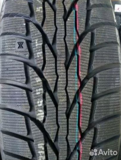 Kumho WinterCraft WS71 275/45 R20 110W