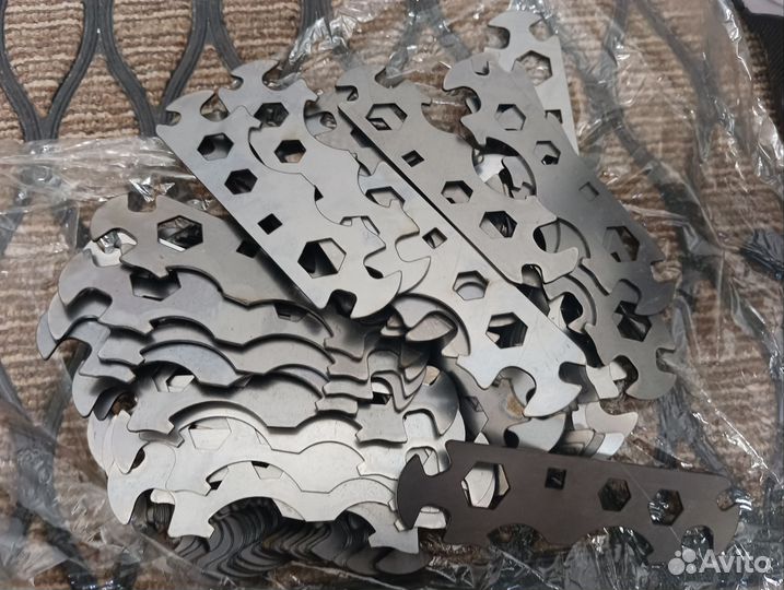 Ключ универсальный для велосипеда семейный гаечный