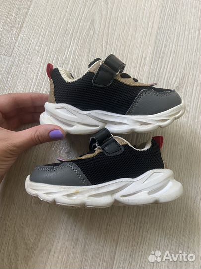 Кроссовки детские летние