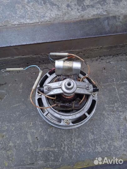 Двигатель к пылесосу