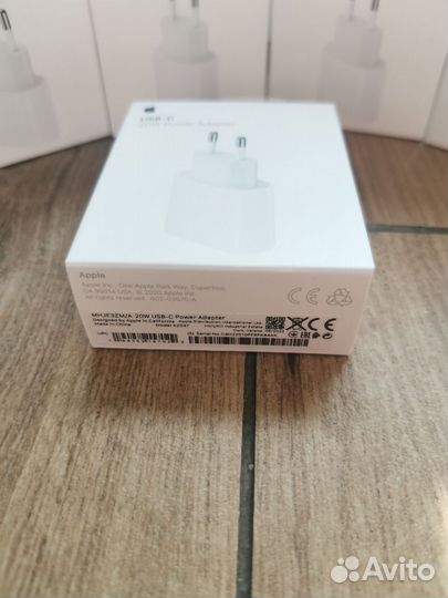 Блок питания Apple для iPhone 20w оригинал новый