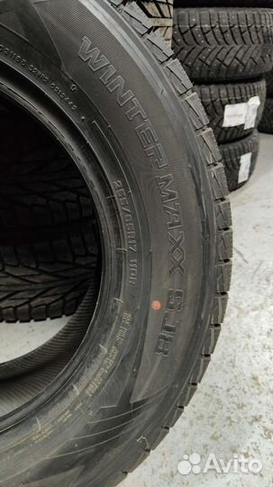 Dunlop Winter Maxx SJ8 255/65 R17 110R